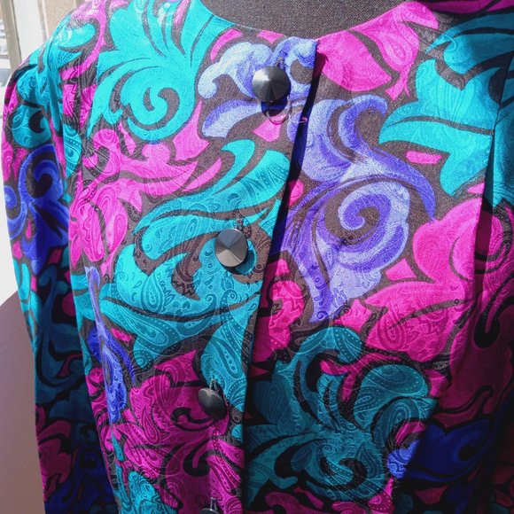 Vintage silk Button-Front floral midi dress with matching belt - Picture 11 of 11